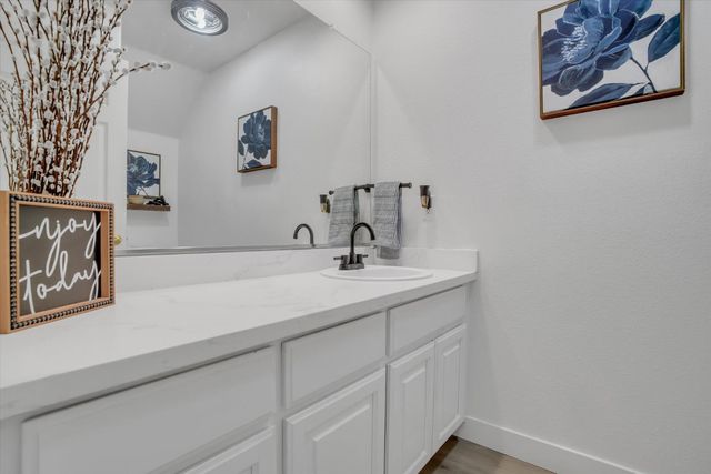 1563 Tanya Ln, Tracy, CA 95377