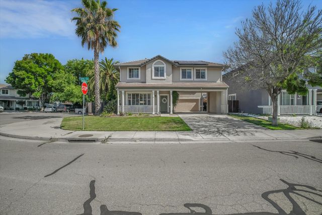 1563 Tanya Ln, Tracy, CA 95377