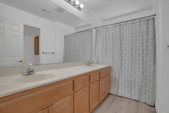 1563 Tanya Ln, Tracy, CA 95377