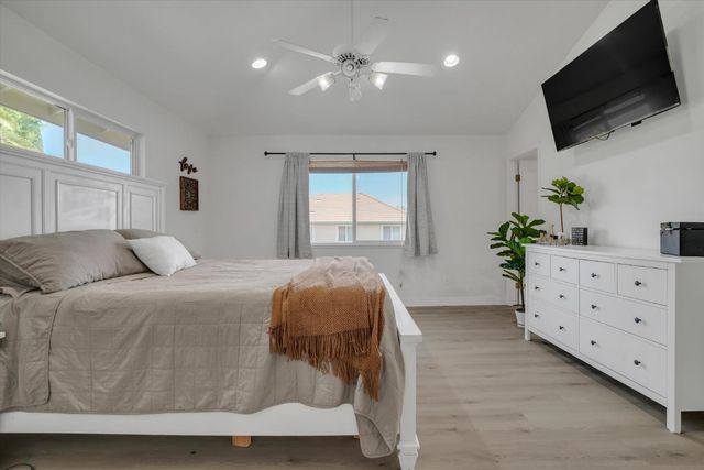 1563 Tanya Ln, Tracy, CA 95377