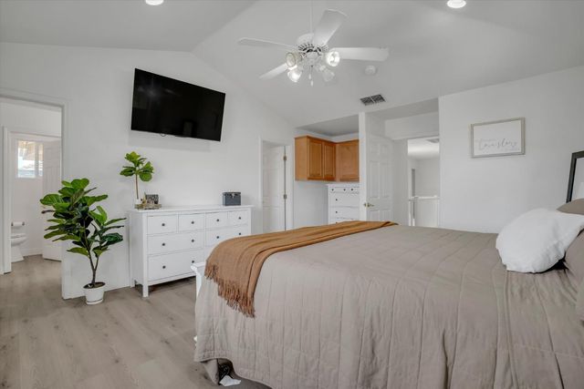 1563 Tanya Ln, Tracy, CA 95377