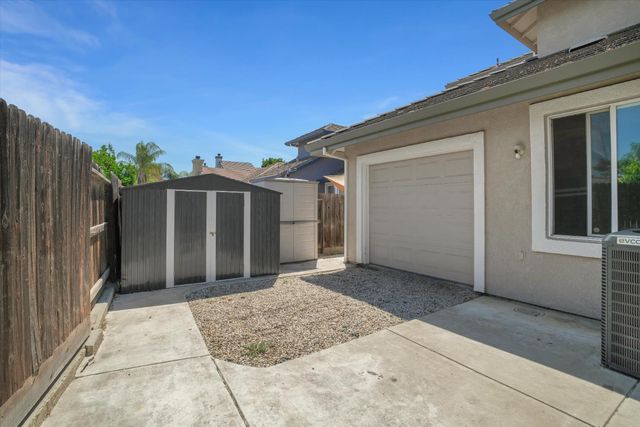 1563 Tanya Ln, Tracy, CA 95377