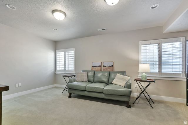 10223 S SAMUEL HOLT DR, South Jordan, UT 84095