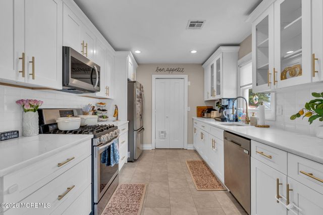 1609 Seventh Avenue, Toms River, NJ 08757