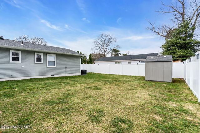 1609 Seventh Avenue, Toms River, NJ 08757