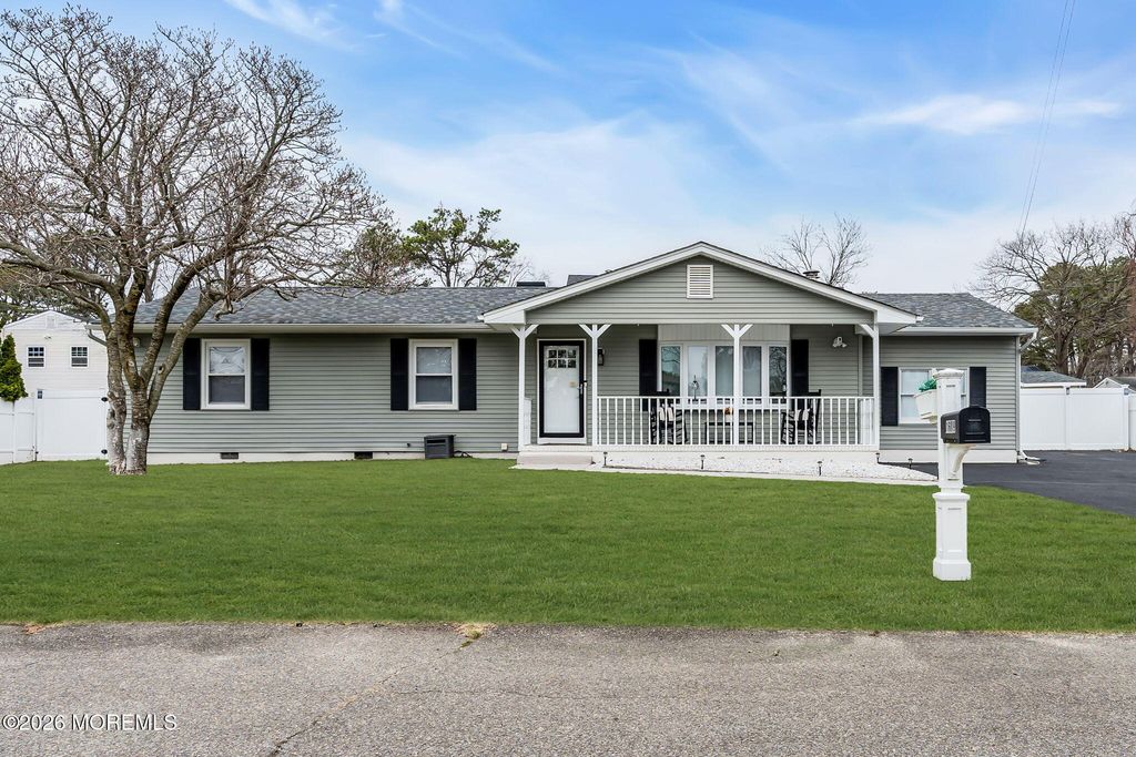 1609 Seventh Avenue, Toms River, NJ 08757