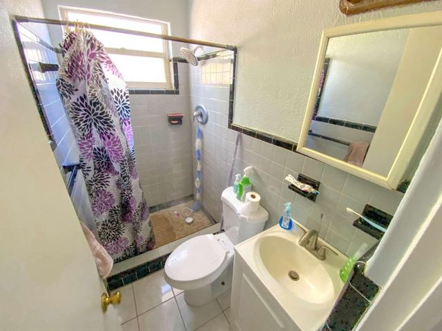 527 48th Street, West Palm Beach, FL 33407