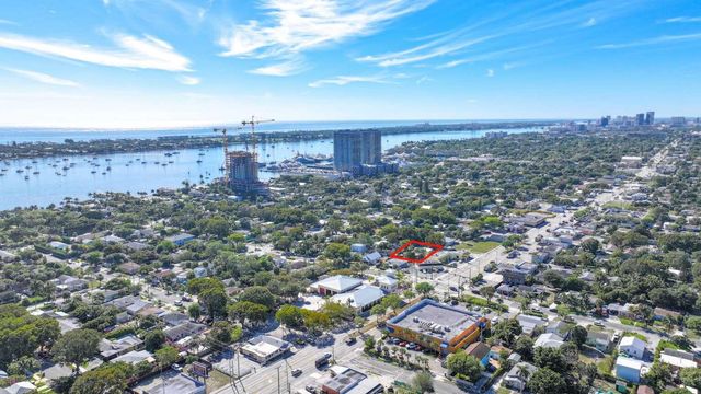 527 48th Street, West Palm Beach, FL 33407