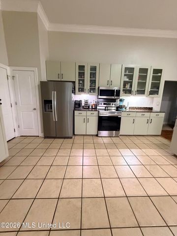 7821 Rue Morgan, Ocean Springs, MS 39564