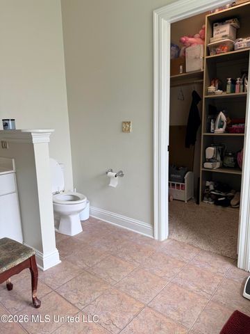 7821 Rue Morgan, Ocean Springs, MS 39564