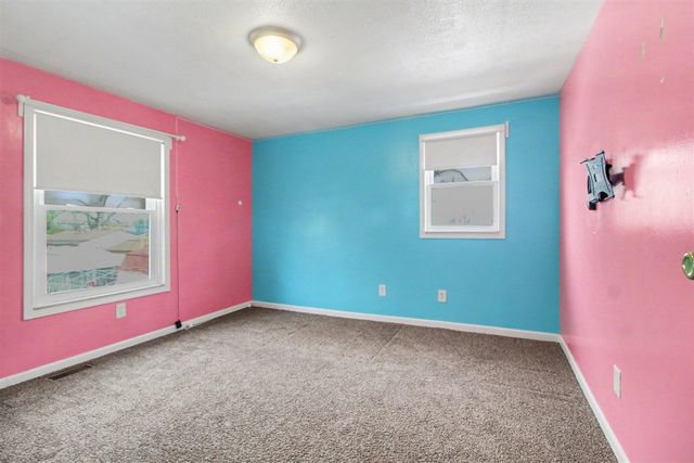 7236 Vivian Street, Taylor, MI 48180