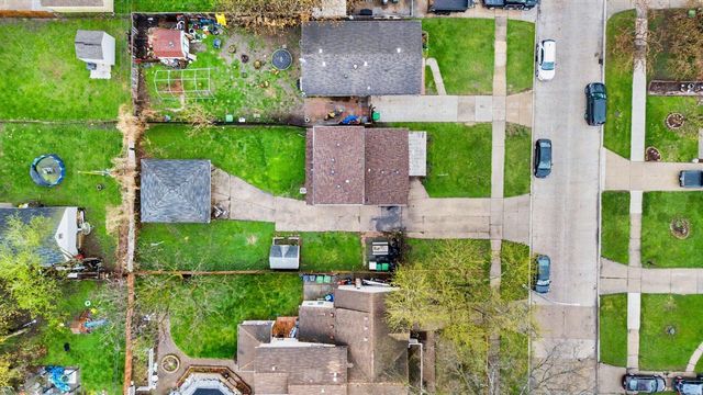 7236 Vivian Street, Taylor, MI 48180