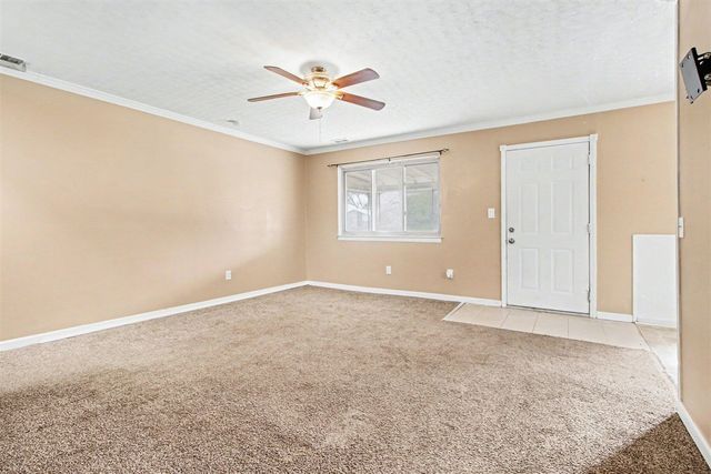 7236 Vivian Street, Taylor, MI 48180