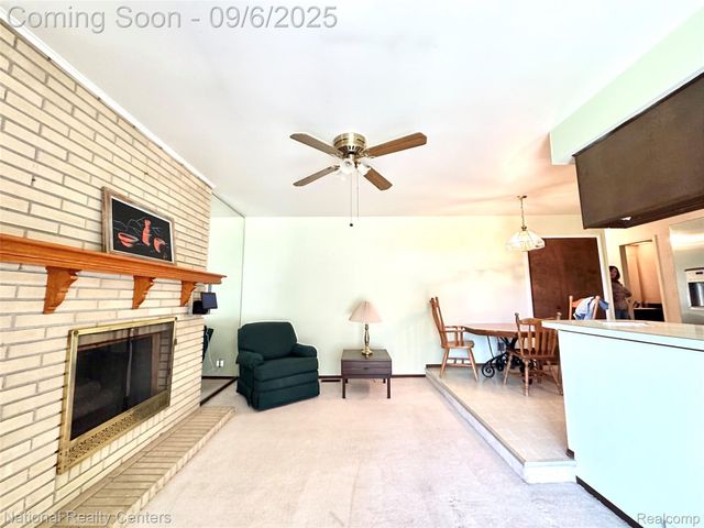 9915 Beech Daly Road, Taylor, MI 48180