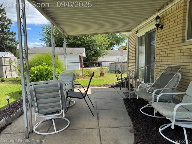 9915 Beech Daly Road, Taylor, MI 48180