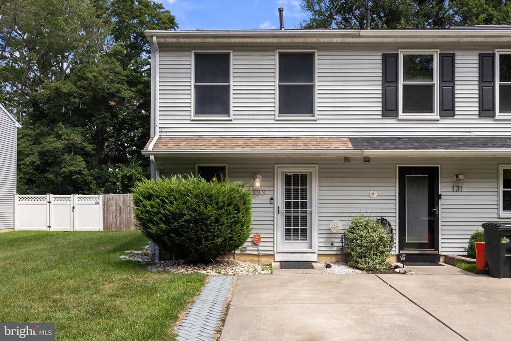 133 WHITMAN AVE, Stratford, NJ 08084