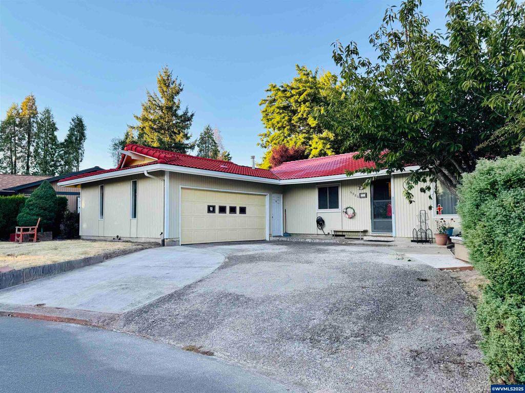 6986 9th Ct NE, Keizer, OR 97303