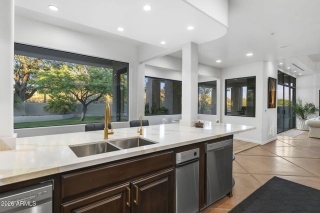 9350 E VIA DEL SOL Drive, Scottsdale, AZ 85255