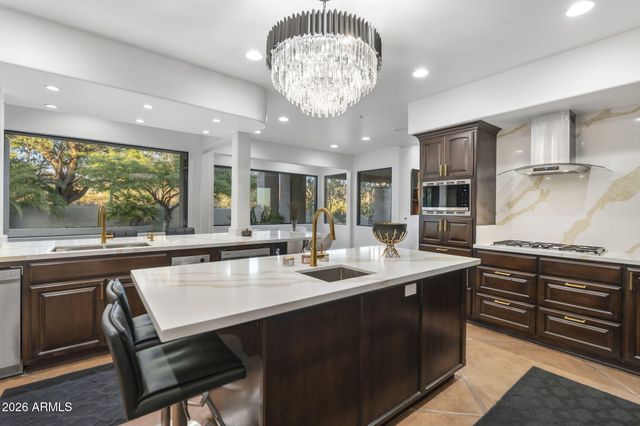 9350 E VIA DEL SOL Drive, Scottsdale, AZ 85255