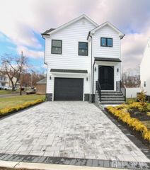 95 Kennedy Avenue, Aberdeen, NJ 07721