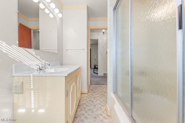 1016 Roseland Road, Alliance, OH 44601