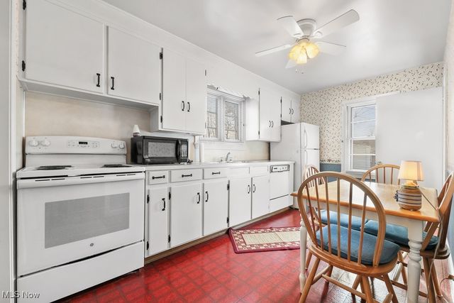 1016 Roseland Road, Alliance, OH 44601