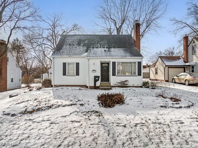 1016 Roseland Road, Alliance, OH 44601