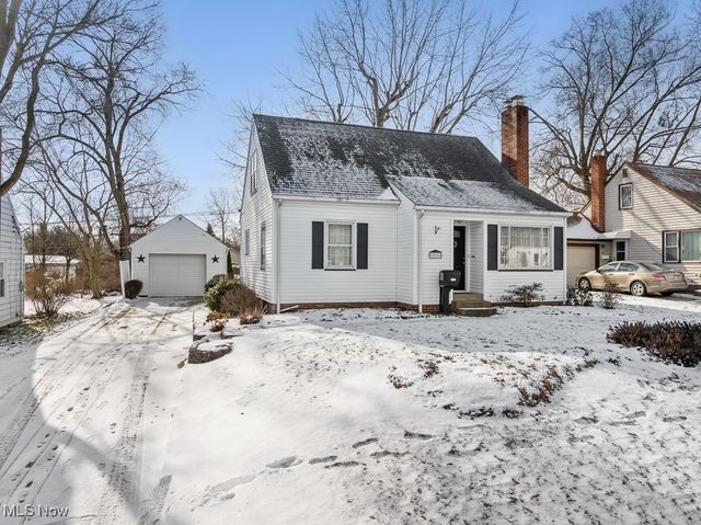 1016 Roseland Road, Alliance, OH 44601