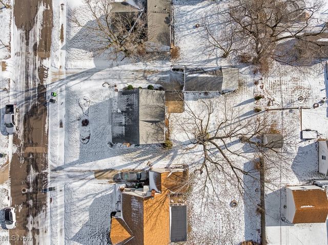 1016 Roseland Road, Alliance, OH 44601