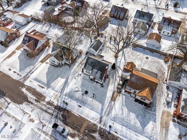 1016 Roseland Road, Alliance, OH 44601