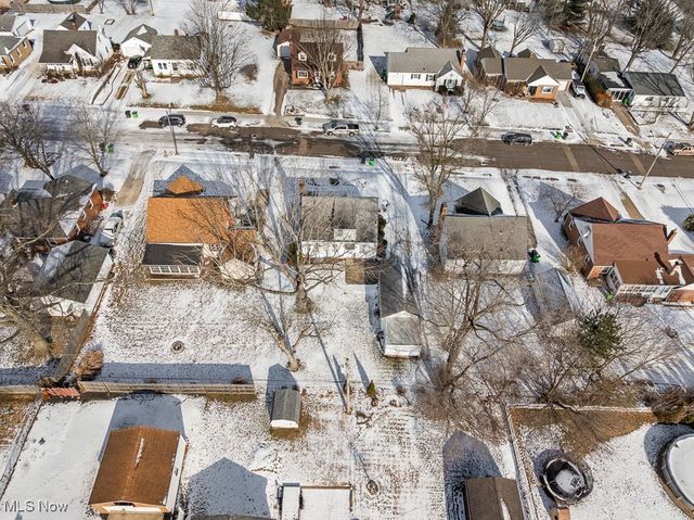 1016 Roseland Road, Alliance, OH 44601