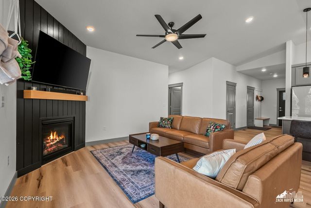 1160 E Mountain Peak Loop, Palmer, AK 99645