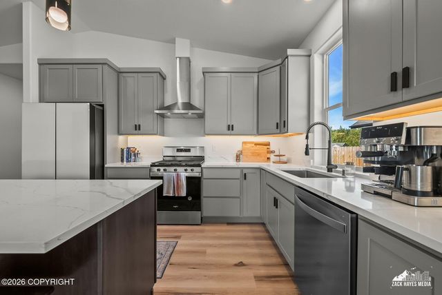 1160 E Mountain Peak Loop, Palmer, AK 99645