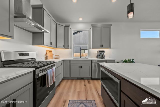 1160 E Mountain Peak Loop, Palmer, AK 99645