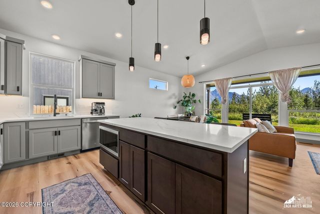 1160 E Mountain Peak Loop, Palmer, AK 99645