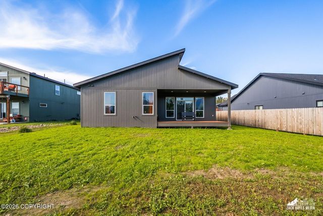 1160 E Mountain Peak Loop, Palmer, AK 99645