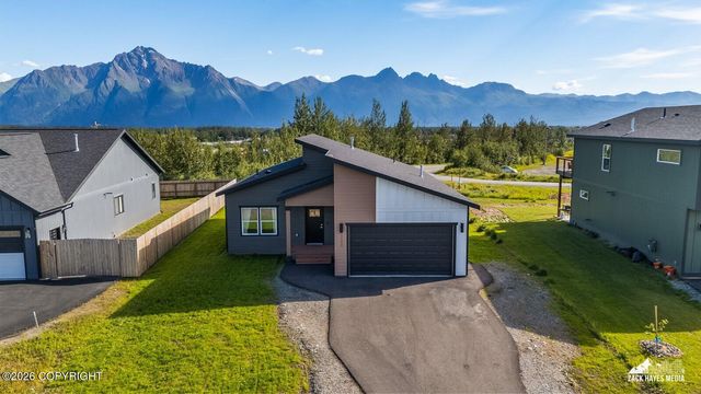 1160 E Mountain Peak Loop, Palmer, AK 99645