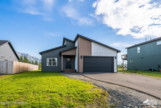 1160 E Mountain Peak Loop, Palmer, AK 99645