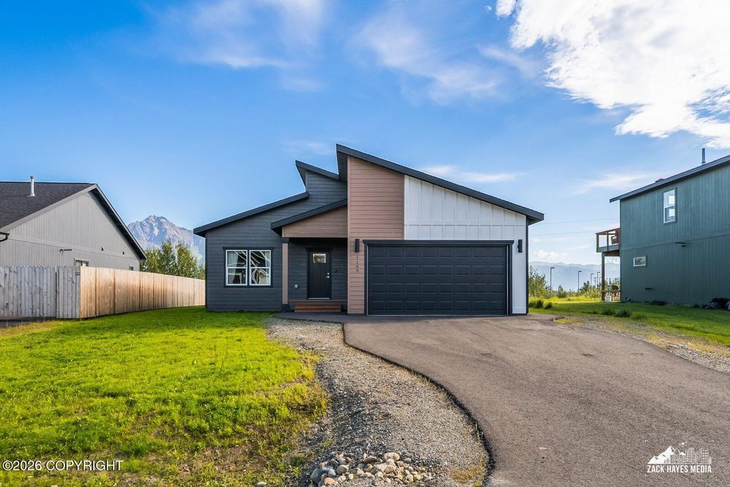 1160 E Mountain Peak Loop, Palmer, AK 99645