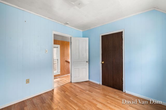 943 PROSPECT Avenue NE, Grand Rapids, MI 49503