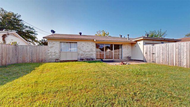 1147 Shadyglen Circle, Richardson, TX 75081