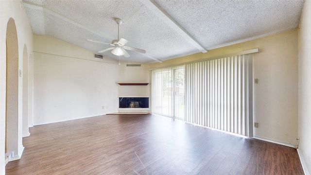 1147 Shadyglen Circle, Richardson, TX 75081