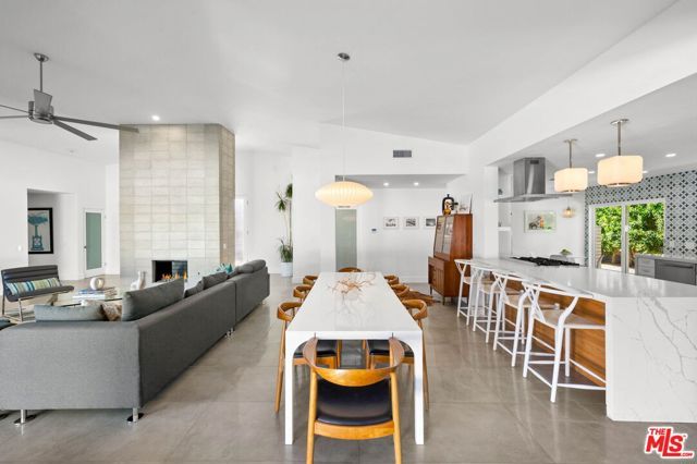 1160 E Marion Way, Palm Springs, CA 92264