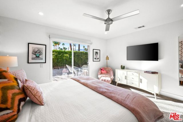 1160 E Marion Way, Palm Springs, CA 92264