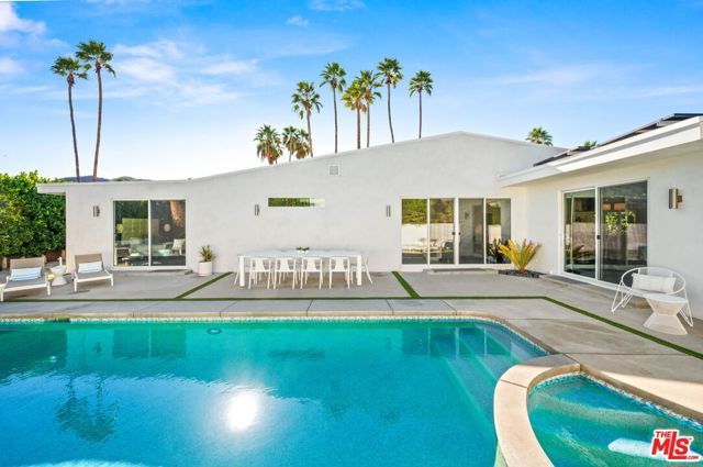 1160 E Marion Way, Palm Springs, CA 92264