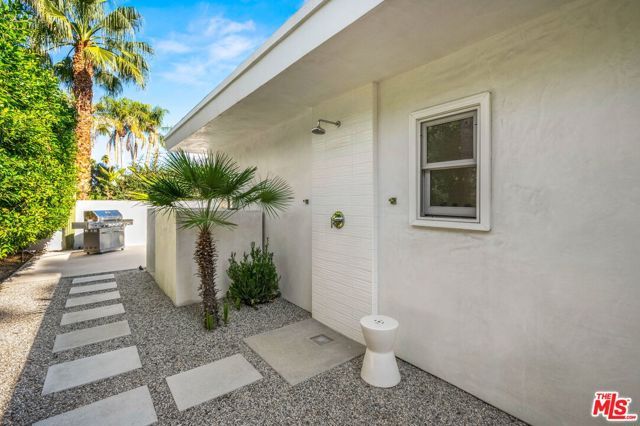 1160 E Marion Way, Palm Springs, CA 92264