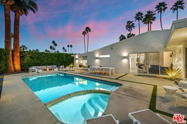 1160 E Marion Way, Palm Springs, CA 92264