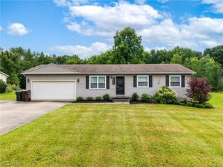 3312 Carper Avenue, Akron, OH 44312
