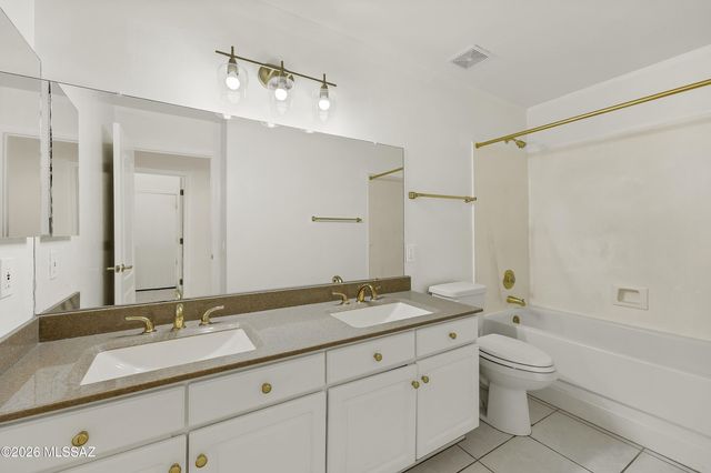 3021 W Corte Madelena, Tucson, AZ 85741