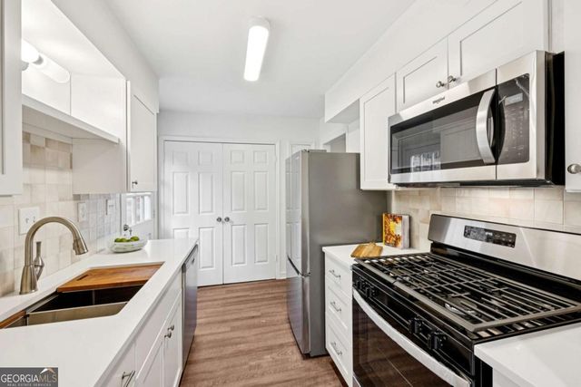 2370 Leafgate Road, Decatur, GA 30033